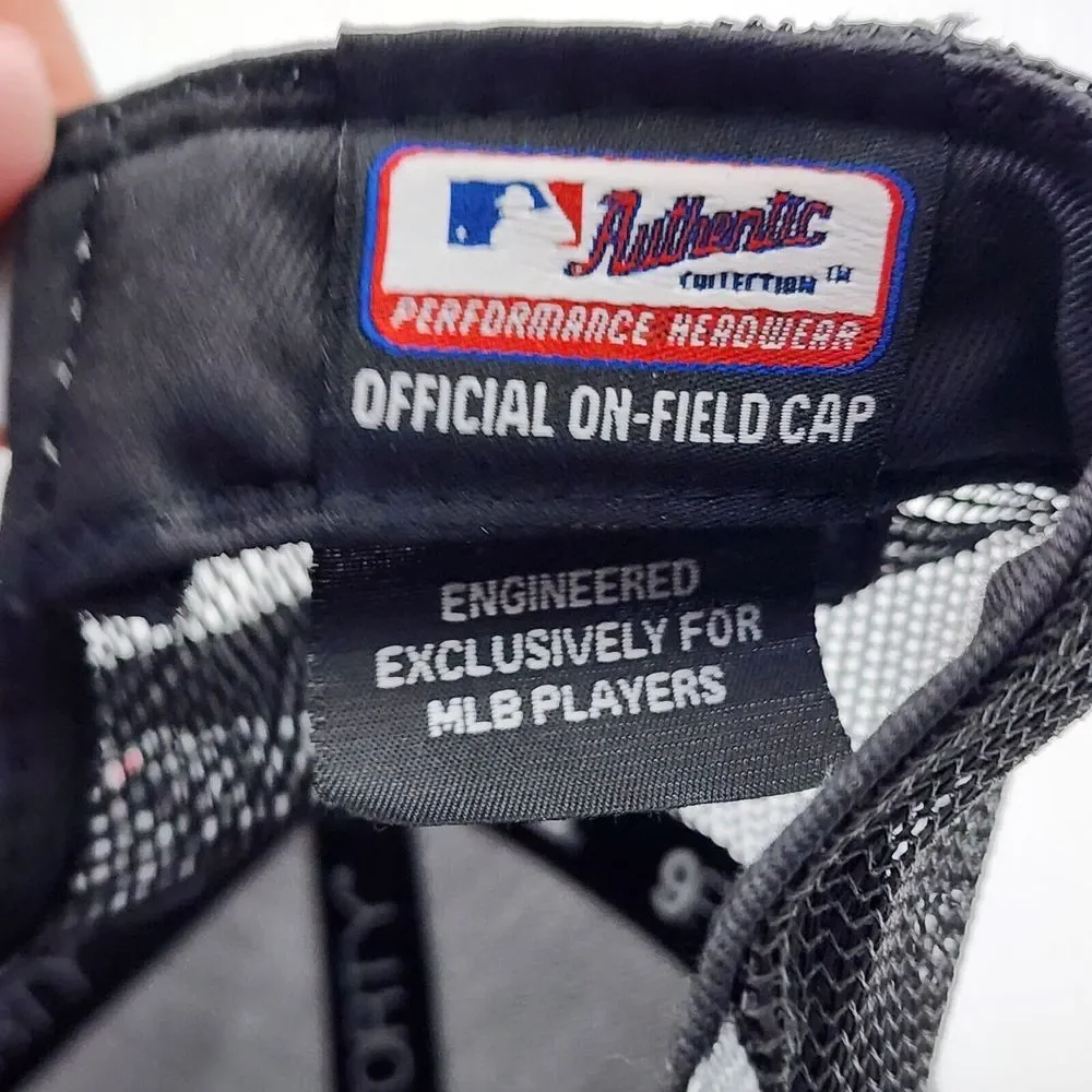 San Diego Padres 2022 Post Season Playoffs Trucker Mesh New‎ Era OSFA Hat